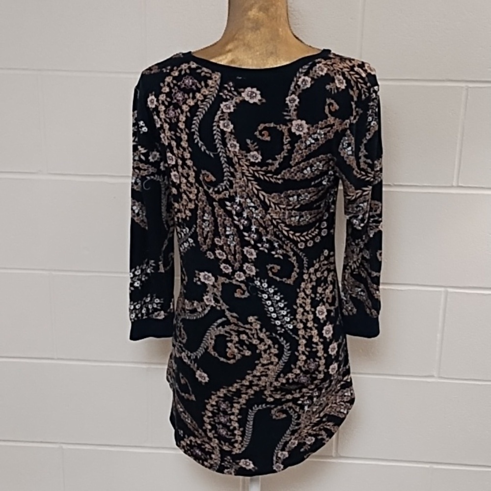 24/7 BOHO COTTAGECORE NAVY FLORAL PRINT, 3/4 SLEEVE, SOFT, TEE SHIRT TUNIC - Picture 2 of 7